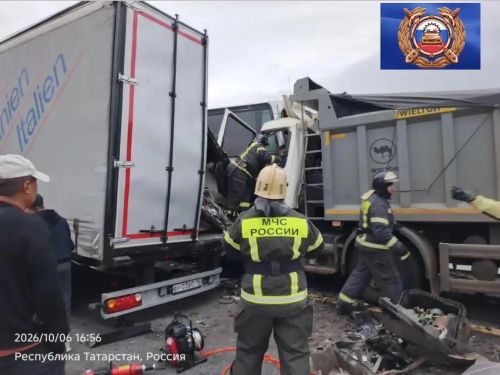 Семь человек пострадали в тройном ДТП на трассе М-12 в Татарстане