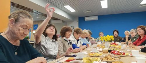 В Лаишевском районе в Декаду пожилых поздравили участников творческих коллективов РДК