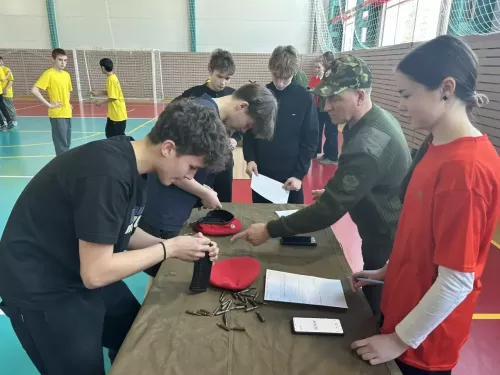 Военно-спортивная игра «Равнение на Героев» прошла в селе Усады