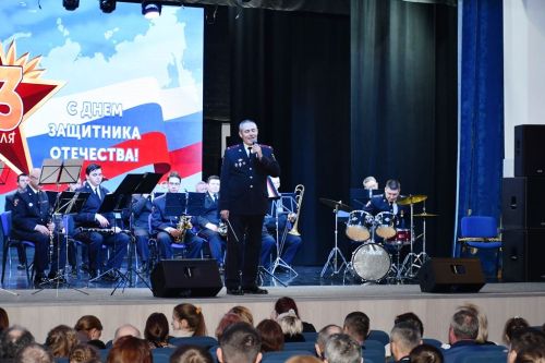 Духовой оркестр выступил перед жителями и гостями Лаишева