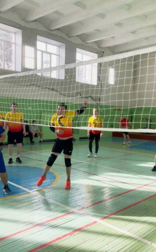 Большие Кабаны приняли участников V турнира по волейболу