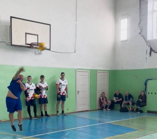 Большие Кабаны приняли участников V турнира по волейболу