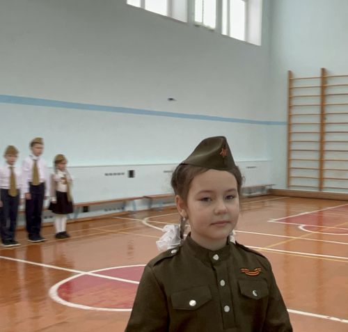 «Смотр строя и песни» в Лаишевской гимназии №1: дисциплина и патриотизм в унисон