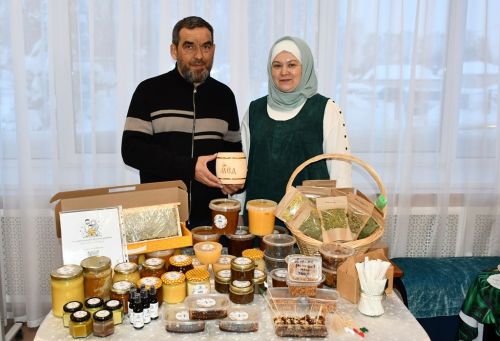 В Орловском сельском доме культуры — замечательная выставка