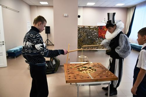 В Орловском сельском доме культуры — замечательная выставка