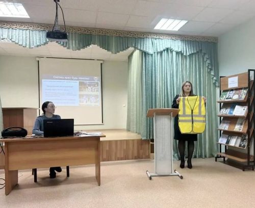 В Именьковской СОШ родители узнали, как защитить детей от дорог и Интернета