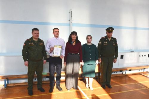 Смотр строя и песни: яркое событие в Лаишевском районе