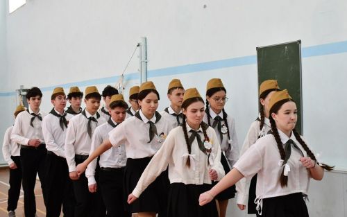 Смотр строя и песни: яркое событие в Лаишевском районе