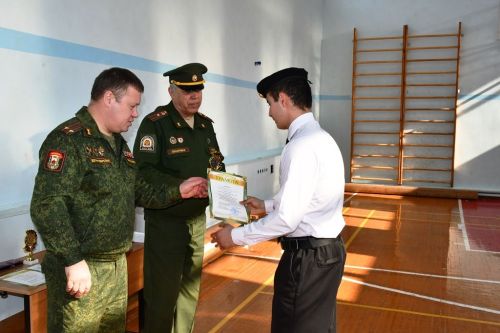 Смотр строя и песни: яркое событие в Лаишевском районе