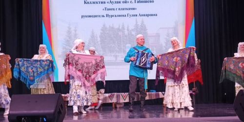 Артисты Лаишевского района сияют на фестивале «Балкыш»: культура жива вопреки возрасту