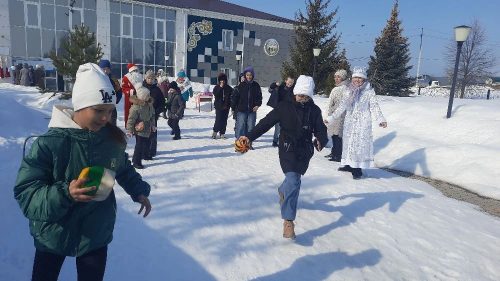 Науруз в Атабаево: каша, чай и игры