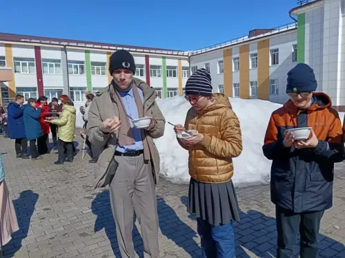 Навруз в Лаишевской школе-интернате: праздник собрал весну и традиции