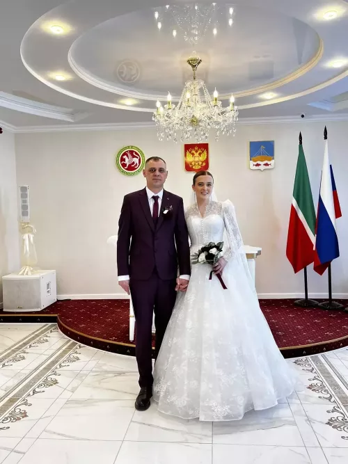 Зеркальная дата и любовь: почему молодёжь выбирает красивые дни для свадьбы?