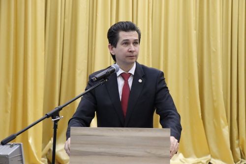 Участнику СВО из Лаишевского района вручили ключи от автомобиля