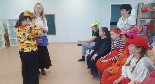 В Атабаевском СДК от души посмеялись в День смеха