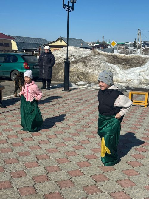 Жители села Пелево Лаишевского района весело встретили весну