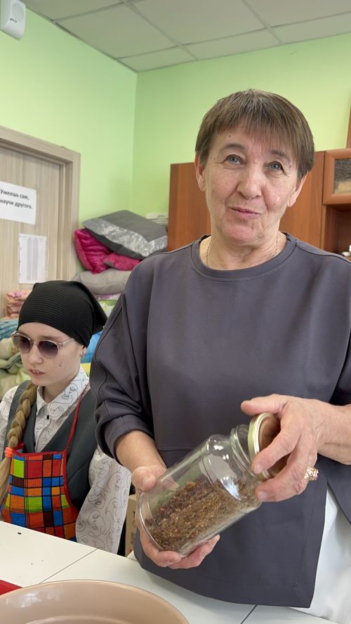 Школа-интернат слабовидящих детей: патриотизм и трудолюбие в действии