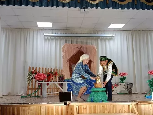 Именьковский СДК показал спектакль-мюзикл