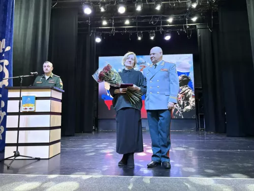 Когда сцена становится опорой: «Живи, Страна!» в ДК Лаишево.