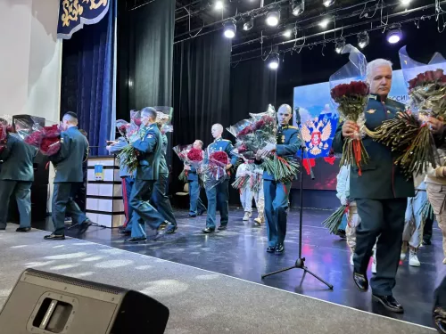 Когда сцена становится опорой: «Живи, Страна!» в ДК Лаишево.