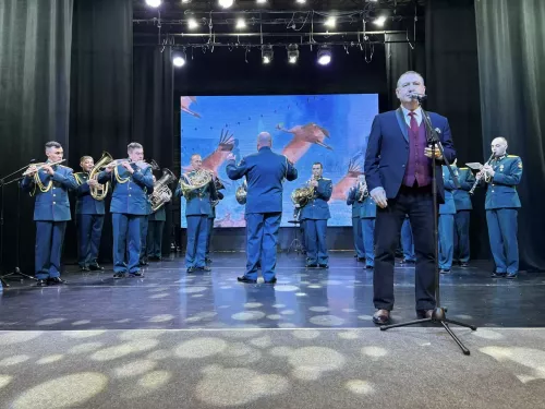 Когда сцена становится опорой: «Живи, Страна!» в ДК Лаишево.