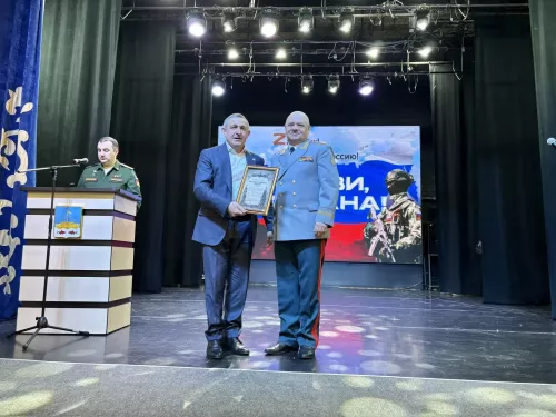 Когда сцена становится опорой: «Живи, Страна!» в ДК Лаишево.