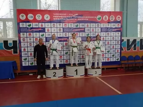 Айдана Сакипова — бронзовый призёр Первенства ПФО по дзюдо