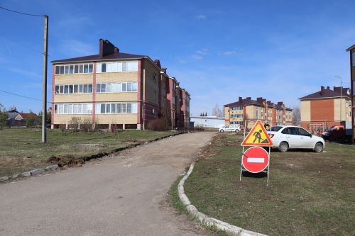 В Лаишеве продолжают благоустраивать территории по программе «Наш двор»