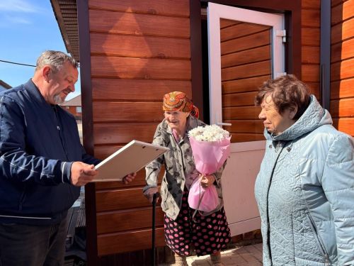 Труженица тыла и ветеран труда Екатерина Сверчкова отмечает 98-летие