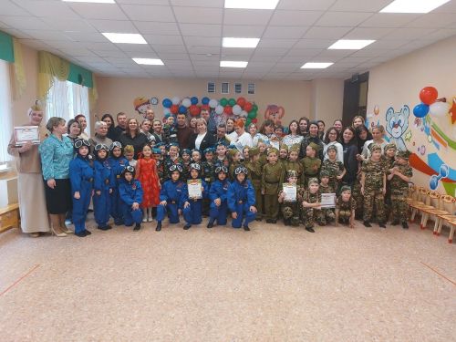 В Лаишевском районе провели смотр строя и песни среди детских садов