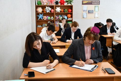 «Татарча диктант» в Лаишевской гимназии №1