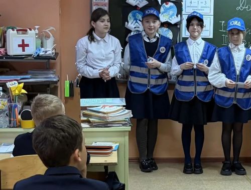 В начальной школе пос. с/за им 25 Октября прошёл урок «Азбука первой помощи»