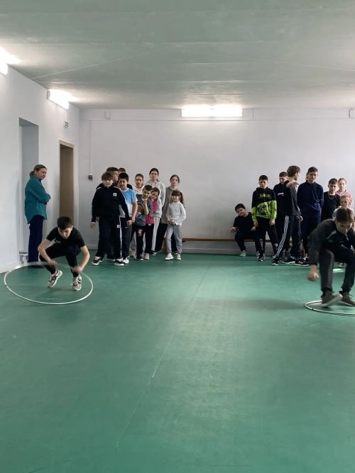 Весёлые старты «Мы за ЗОЖ» в Ташкирменской школе
