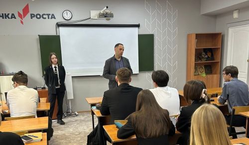 Подросткам Лаишевского района рассказали о распространенных схемах мошенничества