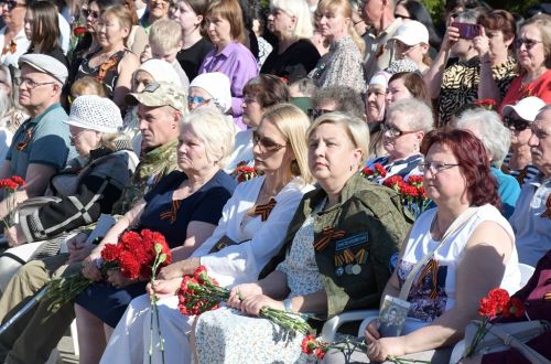 В Лаишево торжественно открыли памятник героям СВО