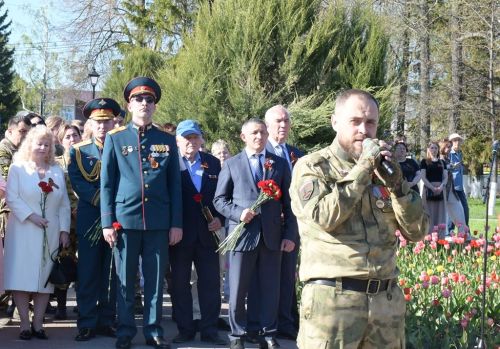 В Лаишево торжественно открыли памятник героям СВО