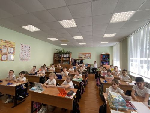 Час памяти «Без званий и наград: животные на войне»