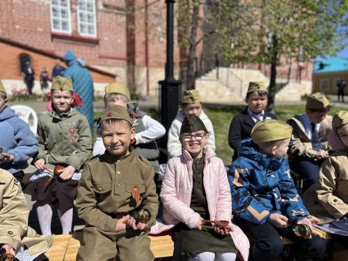 Фоторепортаж: 9 Мая — День Победы в Лаишево