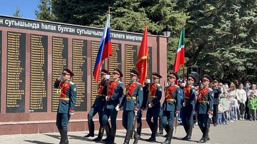 Фоторепортаж: 9 Мая — День Победы в Лаишево
