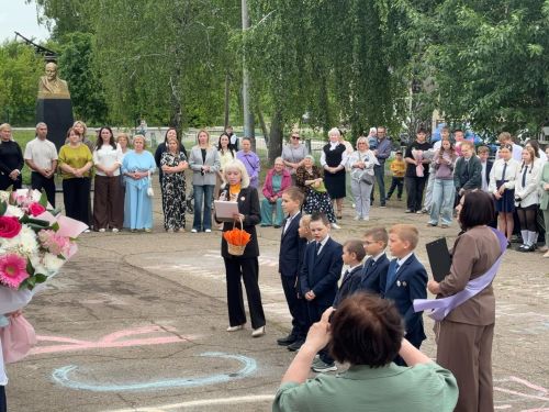 Выпускникам Лаишевского района пожелали доброго пути во взрослой жизни