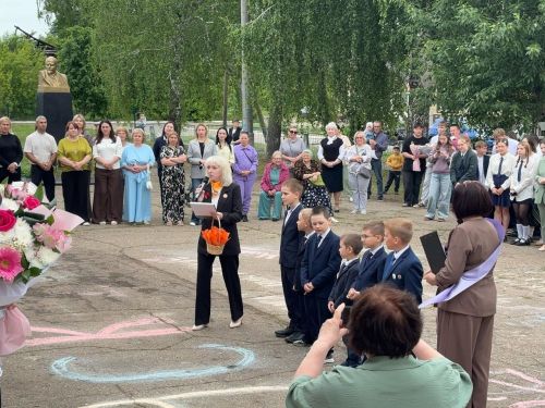 Выпускникам Лаишевского района пожелали доброго пути во взрослой жизни