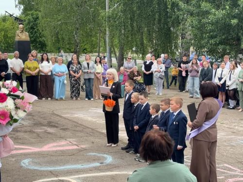 Выпускникам Лаишевского района пожелали доброго пути во взрослой жизни