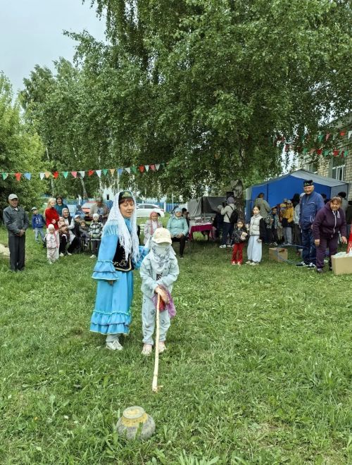 Сохраняя корни: в селе Татарский Янтык прошел детский Сабантуй