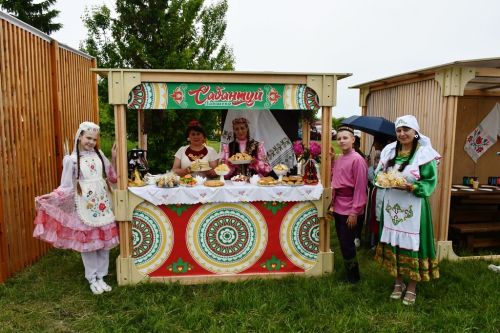 Сабантуй: народные подворья и традиции