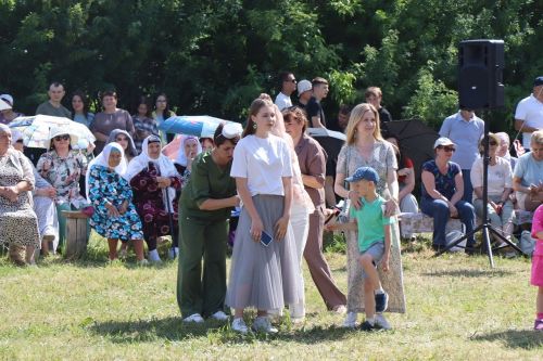 В селе Пелево Лаишевского района весело отгуляли Сабантуй
