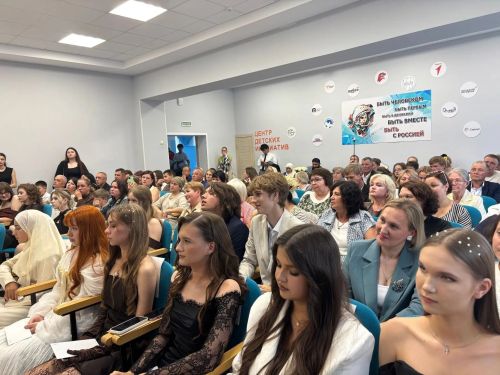 В Лаишевской школе № 2 отгремел выпускной бал