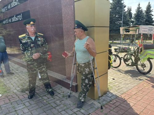 Маршрут Рашида Зиатдинова объединил районы Татарстана в память о героях