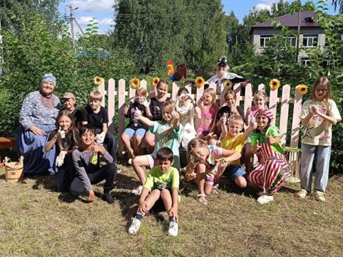 Орловка поселогында «Авыл читендәге әкиятләр» исемле искиткеч бәйрәм узды