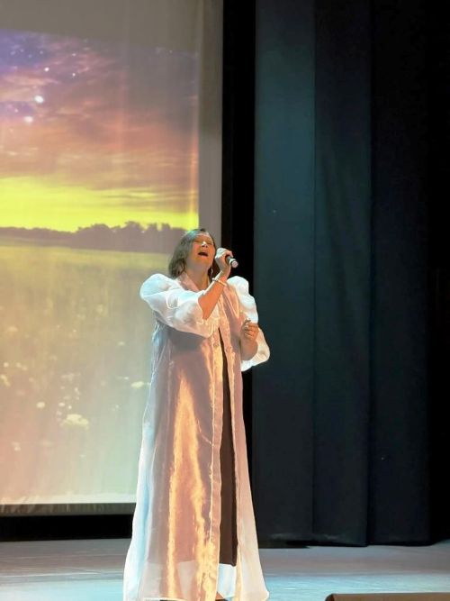 Посвятили концерт Родине