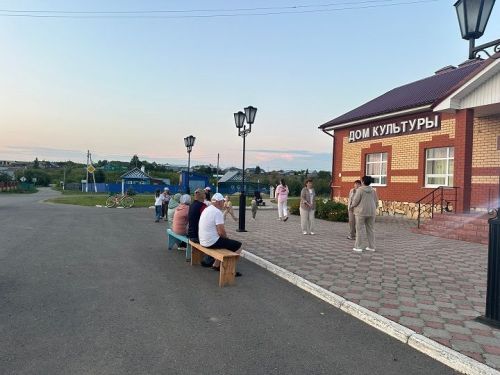 Жители села Пелево Лаишевского района танцевали до упада
